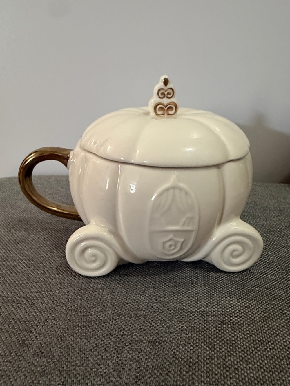 Hallmark White & Gold Cinderella Pumpkin Carriage Ceramic Mug with Lid